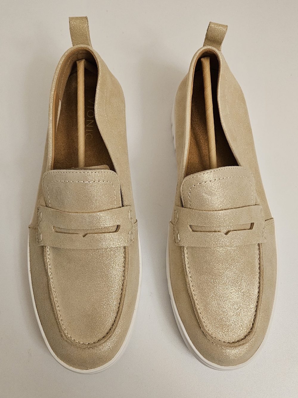 Vionic Uptown Loafers Womens 10 Gold NIB Comfort Classic Business Casual